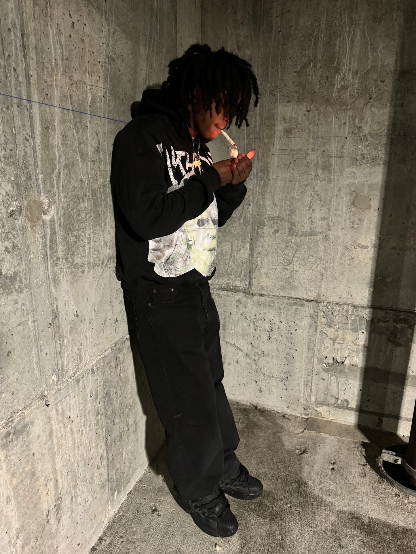 “MM” Hoodie (Black)